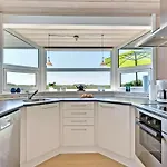 Chrisse - 550m From The Sea By Interhome Lakolk