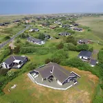 Dom wakacyjny Chrisse - 550m From The Sea By Interhome *