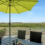 Chrisse - 550m From The Sea By Interhome Lakolk