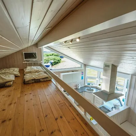 Semesterbostad Chrisse - 550m From The Sea By Interhome *