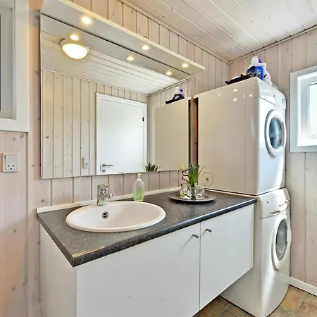 بيت للعطل Chrisse - 550m From The Sea By Interhome Lakolk