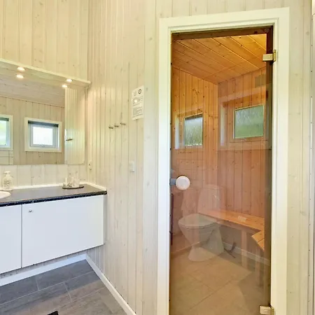Chrisse - 550m From The Sea By Interhome بيت للعطل