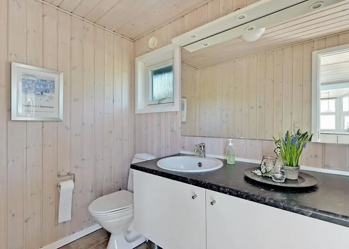 Chrisse - 550m From The Sea By Interhome