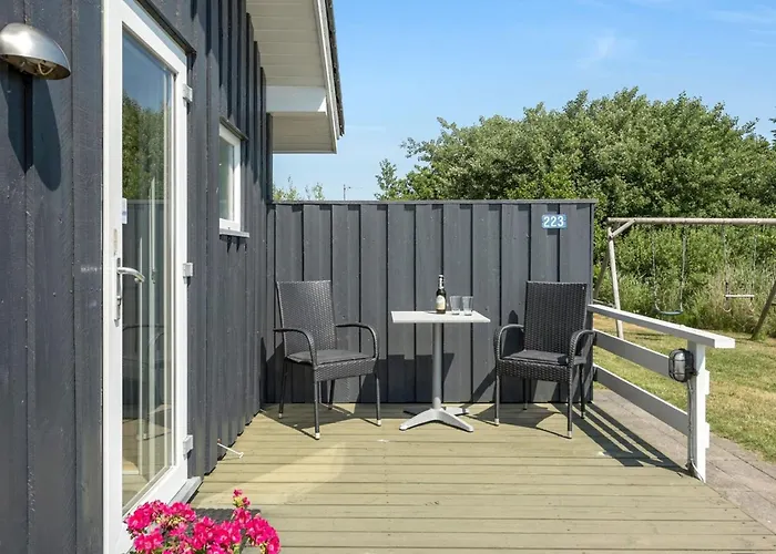 Chrisse - 550m From The Sea By Interhome