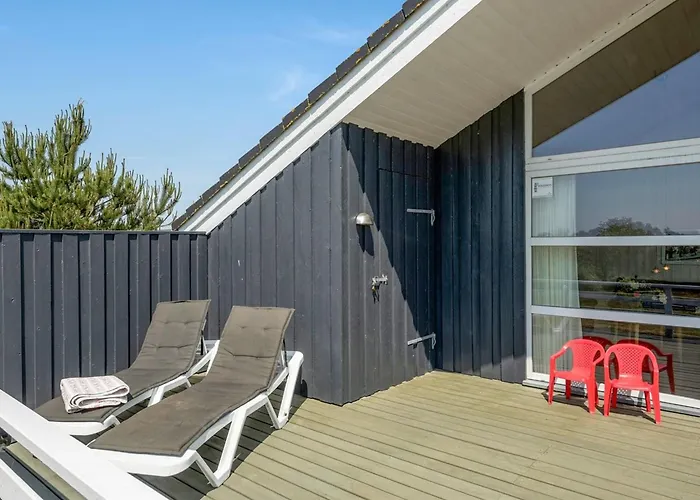 Chrisse - 550m From The Sea By Interhome *