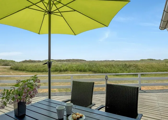 Chrisse - 550m From The Sea By Interhome Lakolk